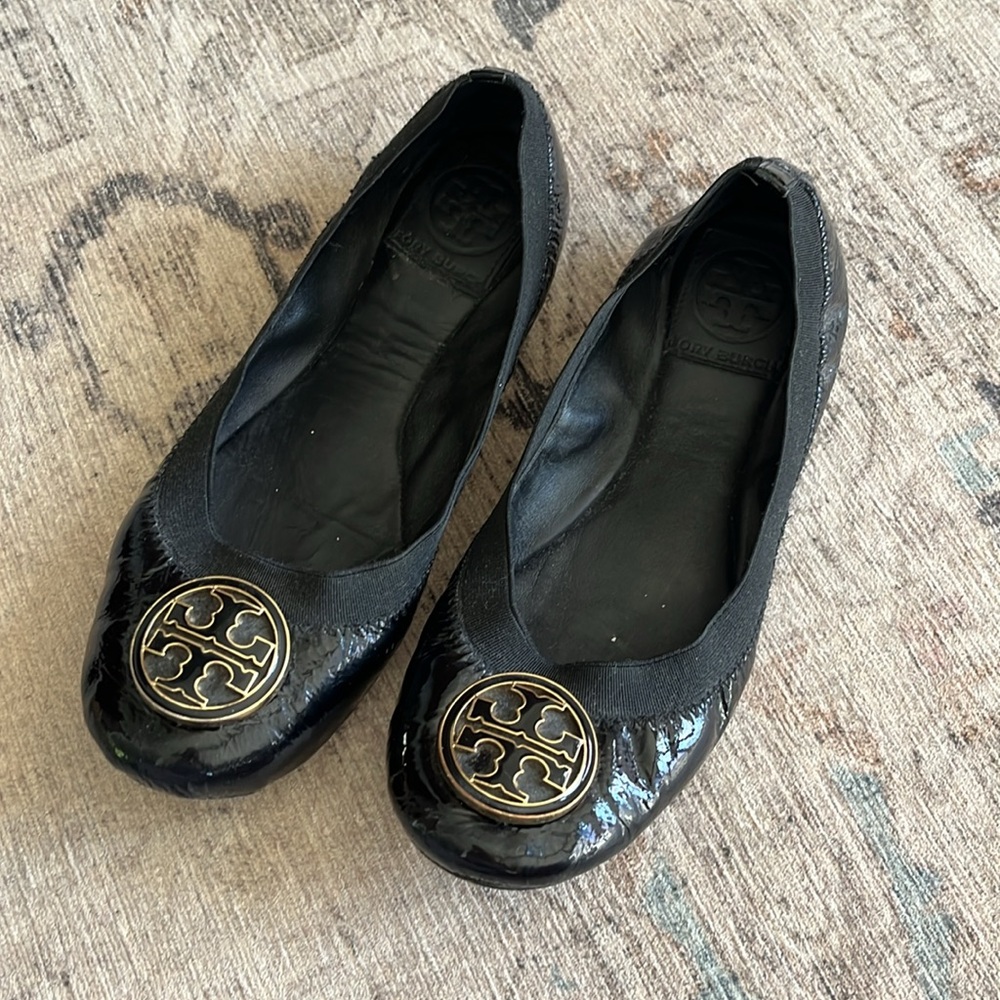 Tory Burch Flats Size 6.5 black patent leather